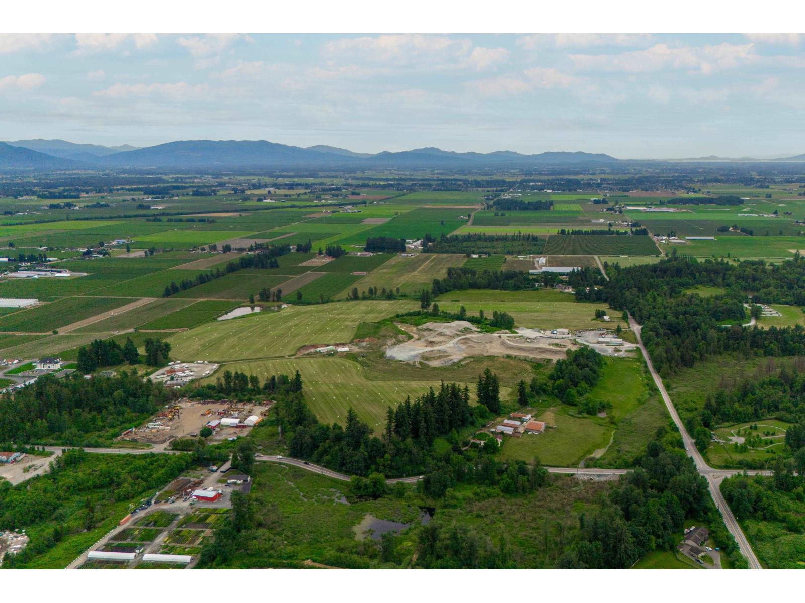 28310 Huntingdon Road, Abbotsford, British Columbia  V4X 1A3 - Photo 5 - R3140515