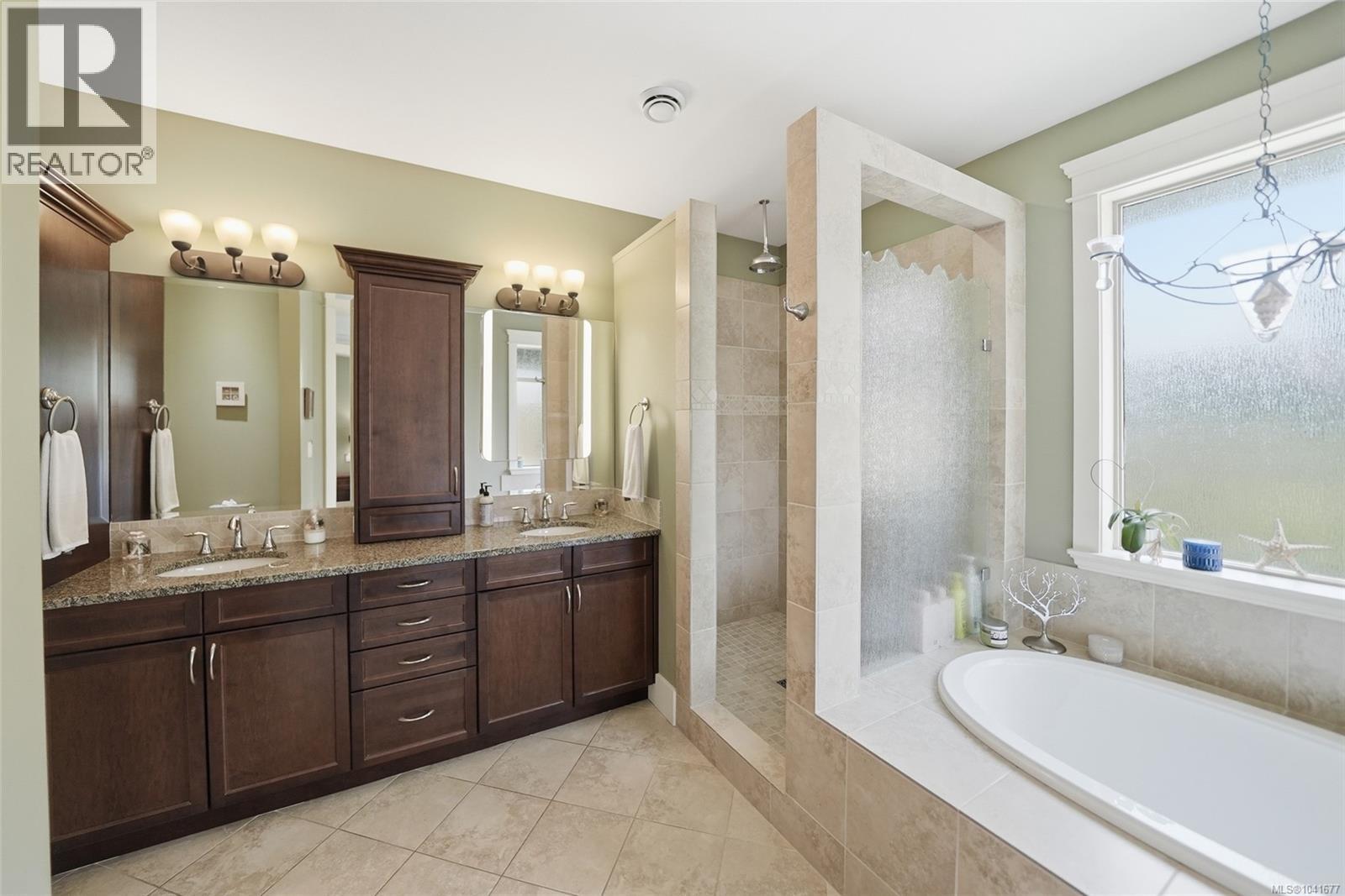 1681 Granite Rd, Nanoose Bay, British Columbia  V9P 9M4 - Photo 37 - 1041677