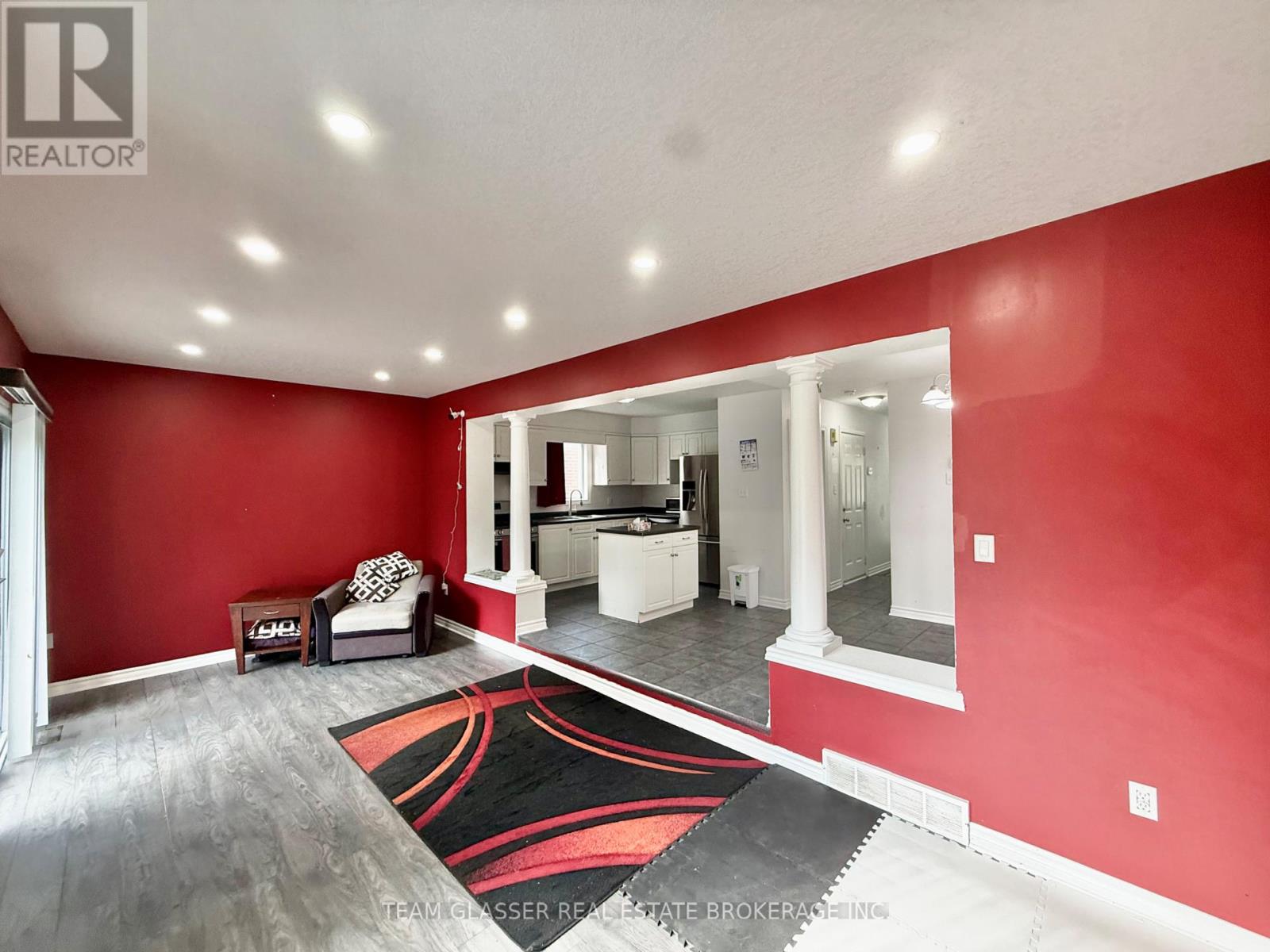 691 Oakcrossing Road, London North, Ontario  N6H 5V7 - Photo 3 - X13496752