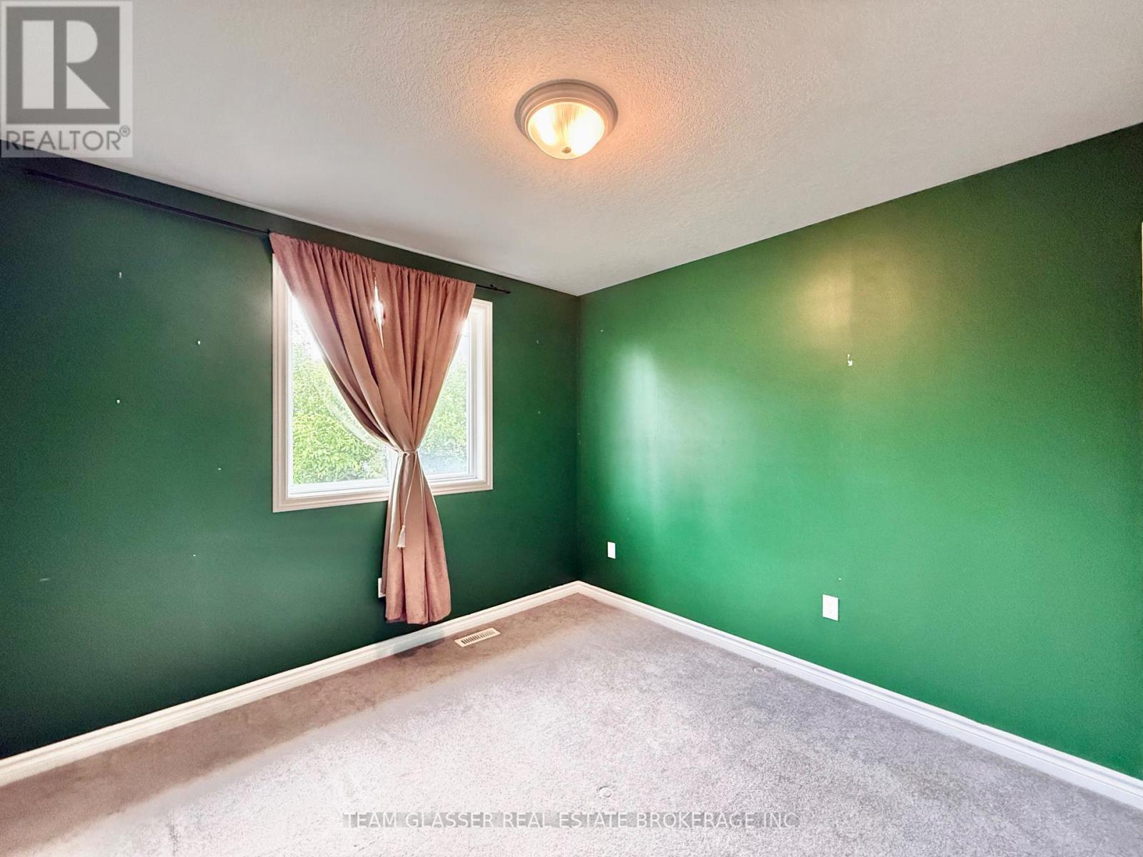 691 Oakcrossing Road, London North, Ontario  N6H 5V7 - Photo 6 - X13496752