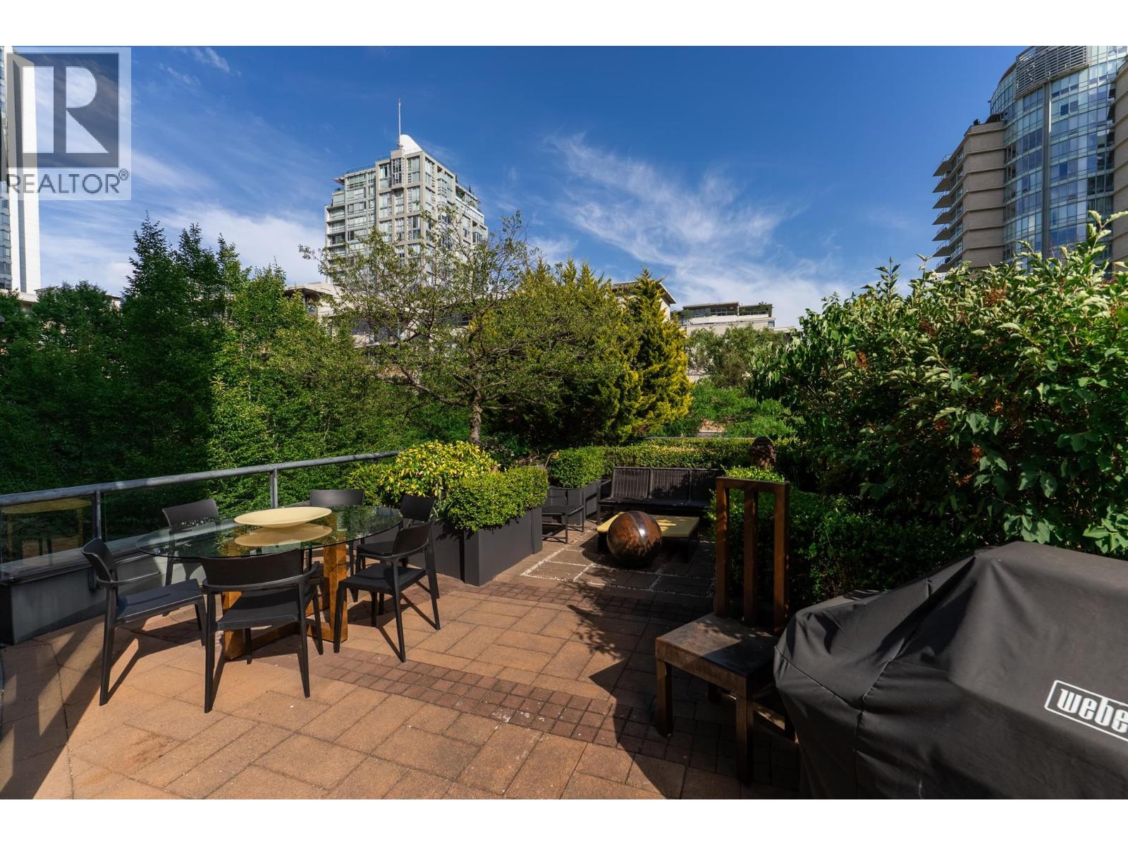 5A 139 DRAKE STREET, Vancouver, British Columbia