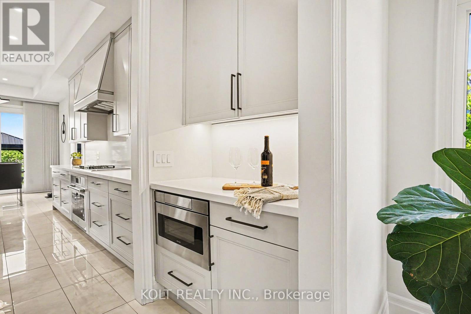 2293 Charles Cornwall Avenue, Oakville, Ontario  L6M 5M6 - Photo 14 - W13411678
