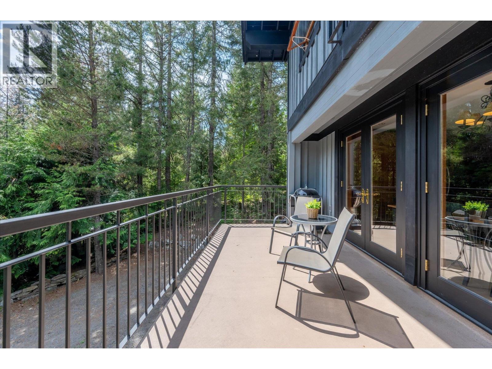 8633 Forest Ridge Drive, Whistler, British Columbia  V8E 0G1 - Photo 13 - R3140561