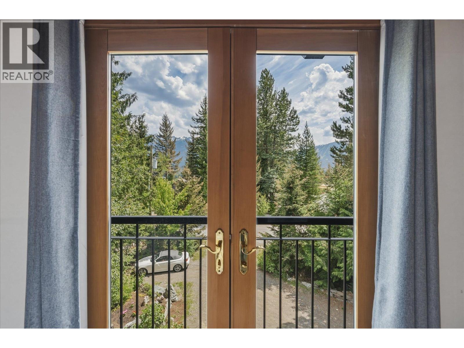 8633 Forest Ridge Drive, Whistler, British Columbia  V8E 0G1 - Photo 19 - R3140561