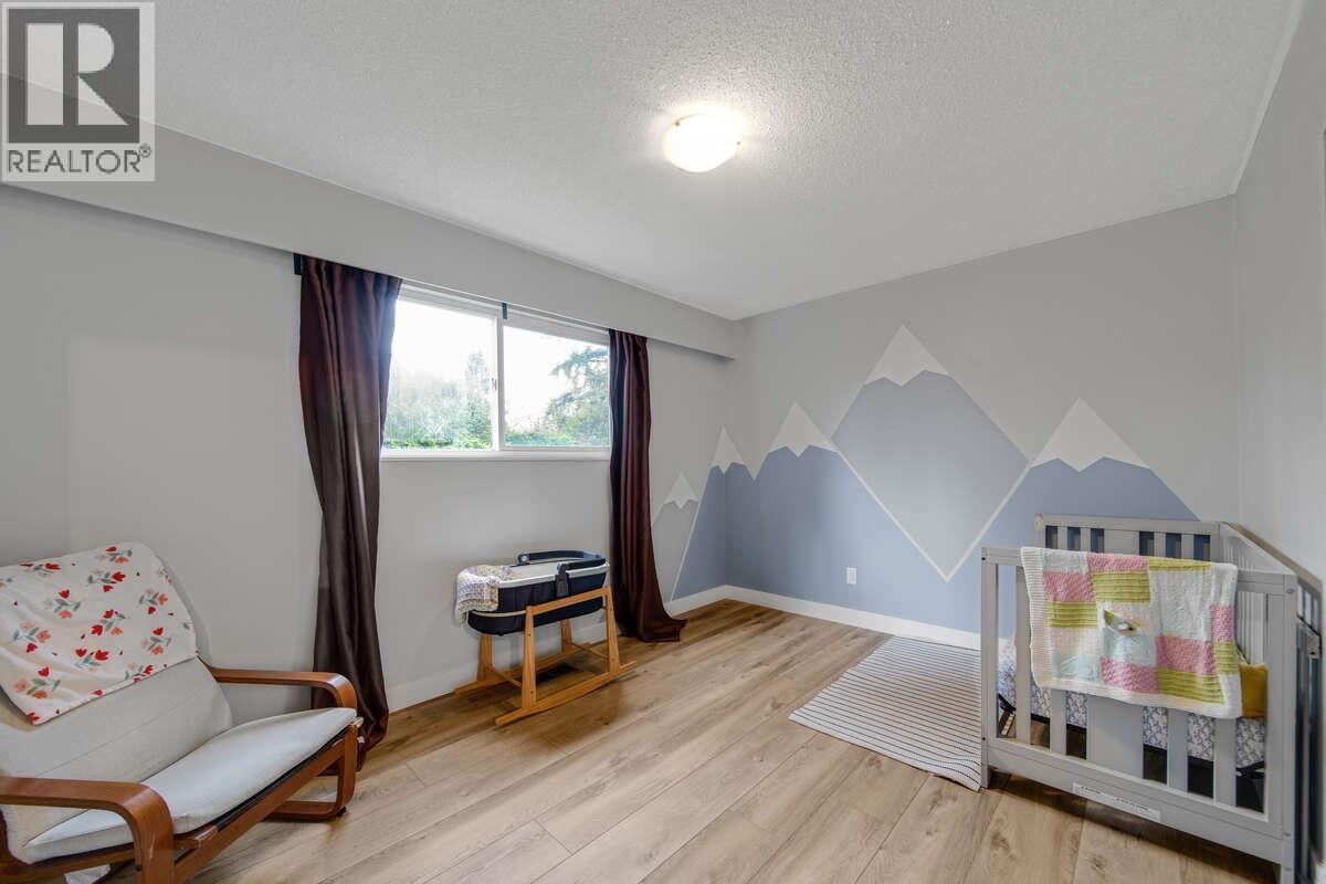2280 King Albert Avenue, Coquitlam, British Columbia  V3J 1Z5 - Photo 11 - R3140569