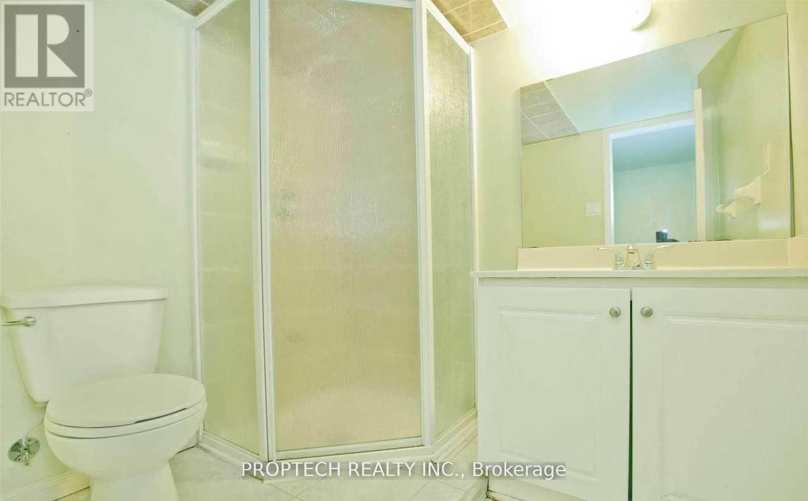 23 Baltic Street, Richmond Hill, Ontario  L4B 4H8 - Photo 20 - N13496756