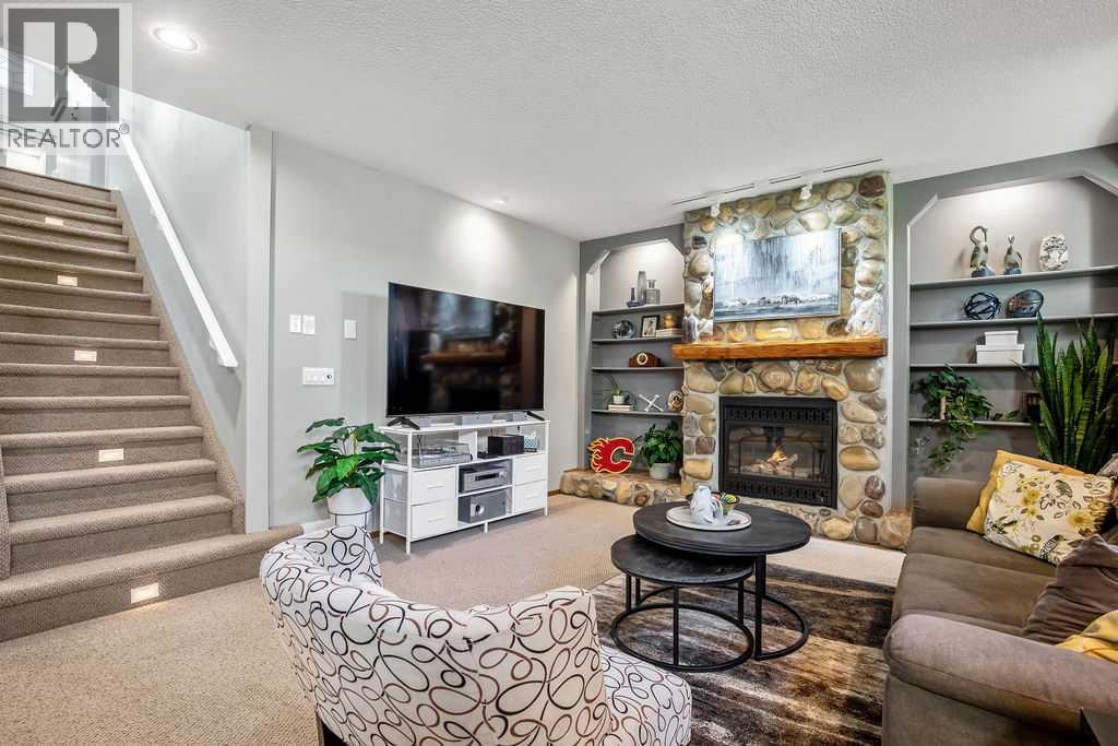 66 Mt Gibraltar Heights SE, Calgary, Alberta  T2Z 3R3 - Photo 18 - A2324431