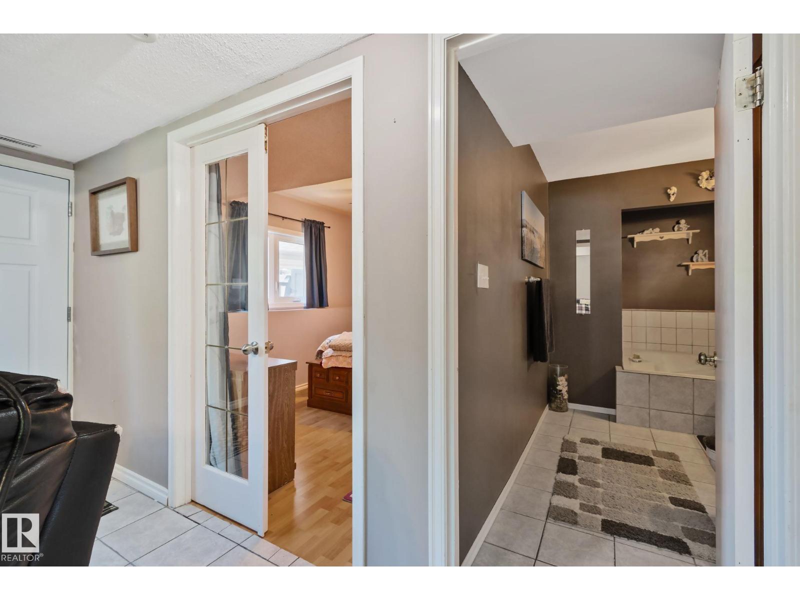 9615 175 Av NW, Edmonton, Alberta  T5Z 2B7 - Photo 32 - E4496006