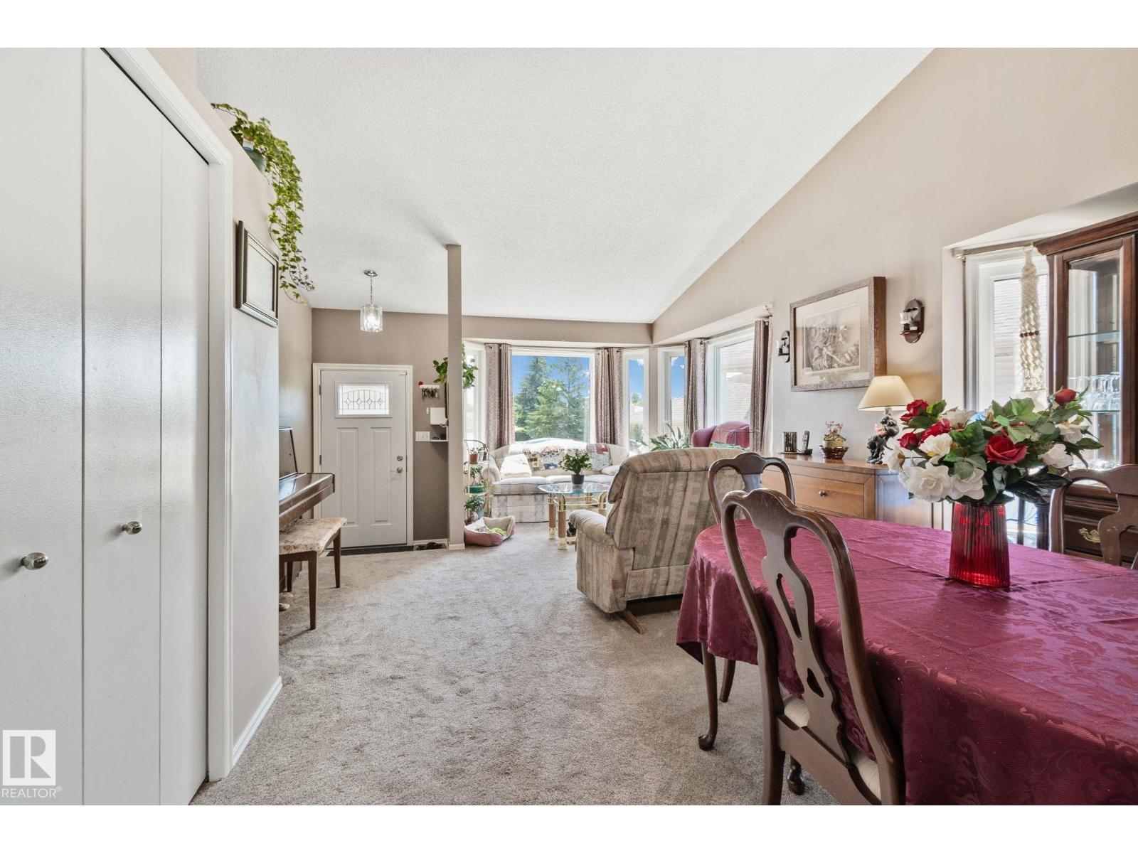9615 175 Av NW, Edmonton, Alberta  T5Z 2B7 - Photo 9 - E4496006