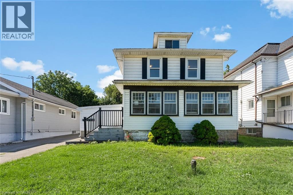 221 BOWEN Road, Fort Erie, Ontario