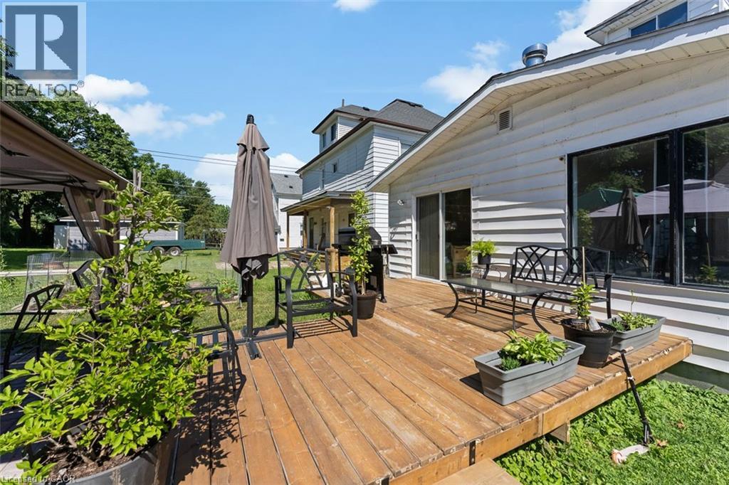 221 Bowen Road, Fort Erie, Ontario  L2A 2Y6 - Photo 43 - 40843098
