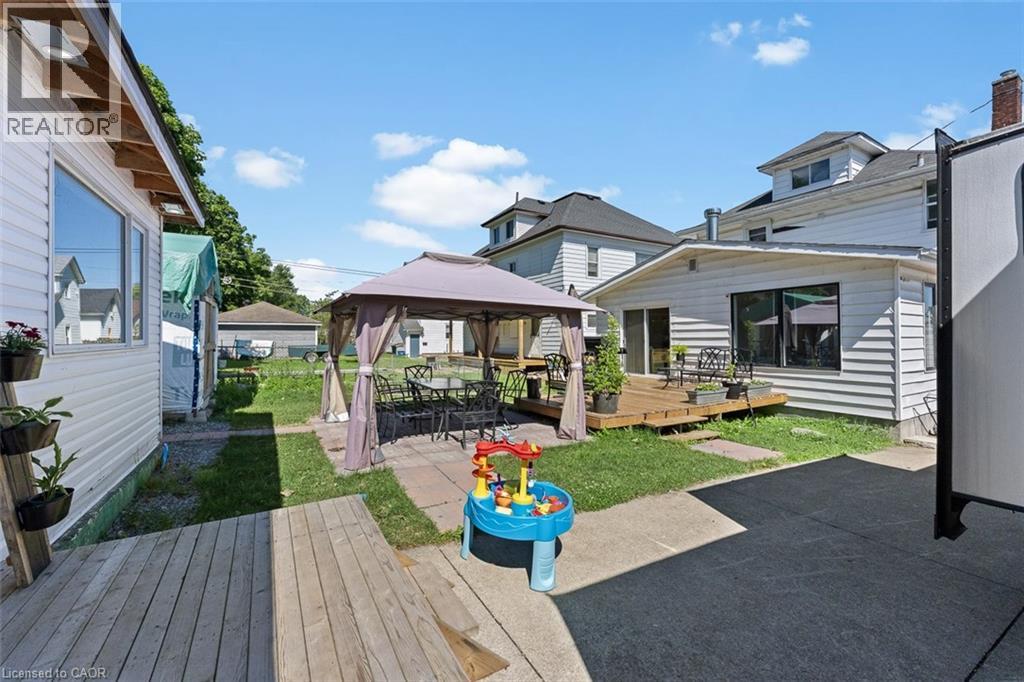 221 Bowen Road, Fort Erie, Ontario  L2A 2Y6 - Photo 45 - 40843098