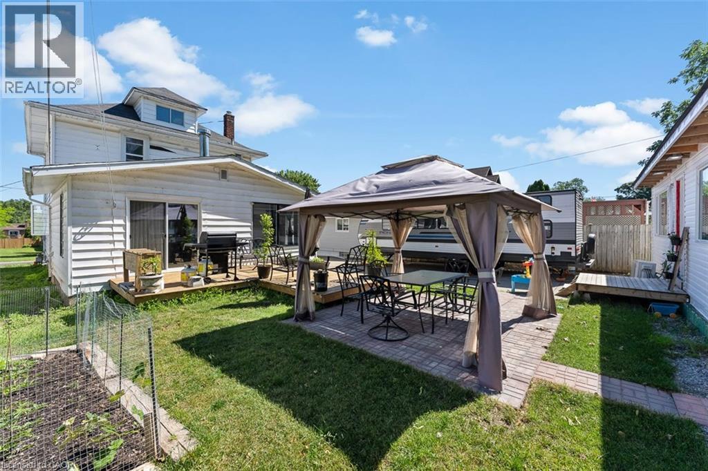 221 Bowen Road, Fort Erie, Ontario  L2A 2Y6 - Photo 46 - 40843098
