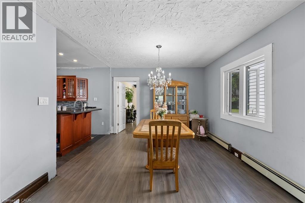221 Bowen Road, Fort Erie, Ontario  L2A 2Y6 - Photo 9 - 40843098