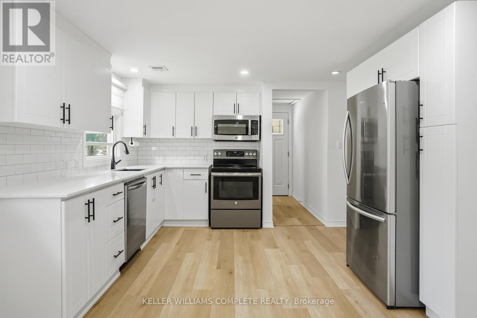 3780 Summit Avenue W, Fort Erie, Ontario  L0S 1N0 - Photo 12 - X13496784