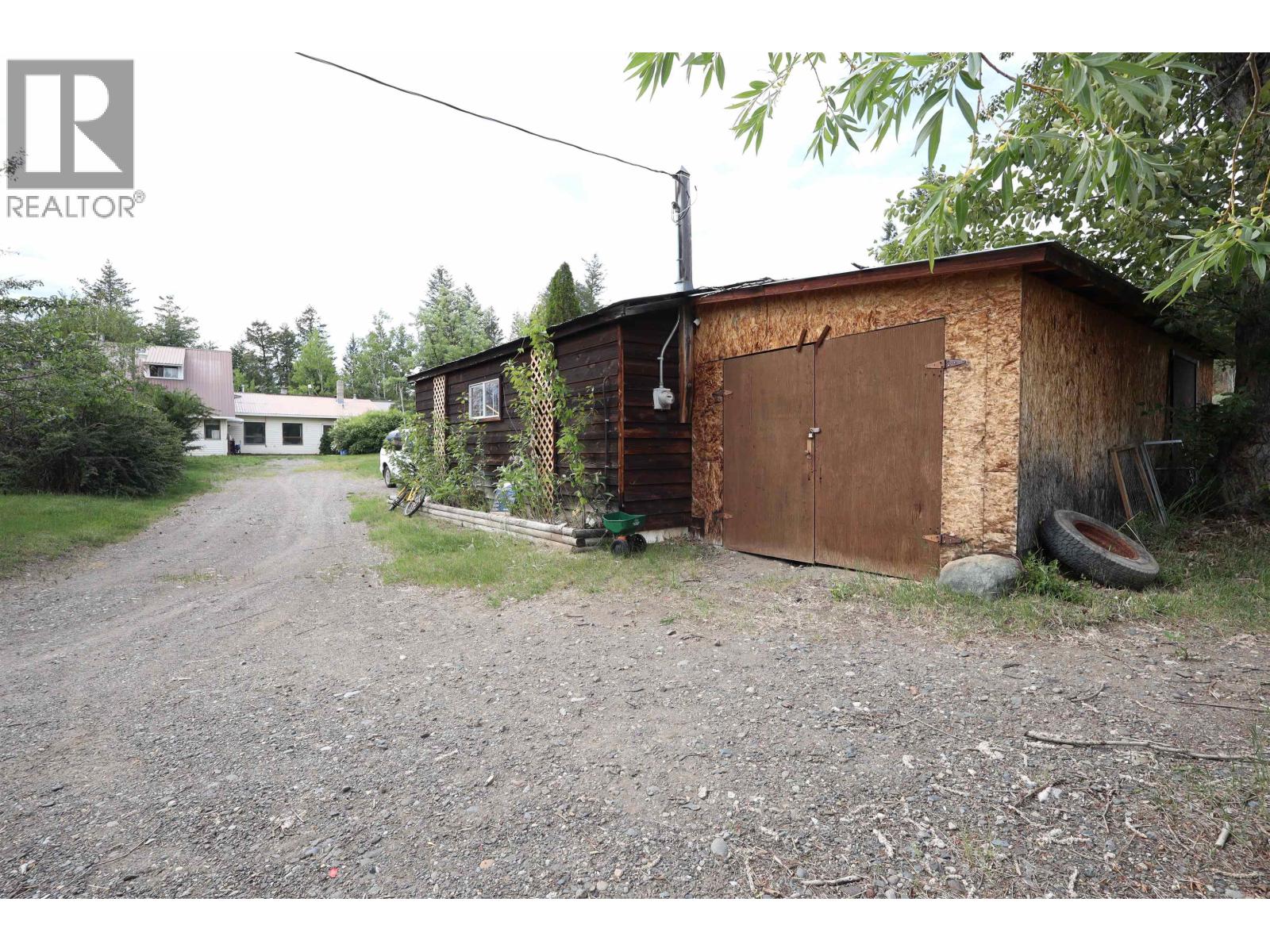 3797 Dodge Road, Lac La Hache, British Columbia  V0K 1T1 - Photo 8 - R3140534