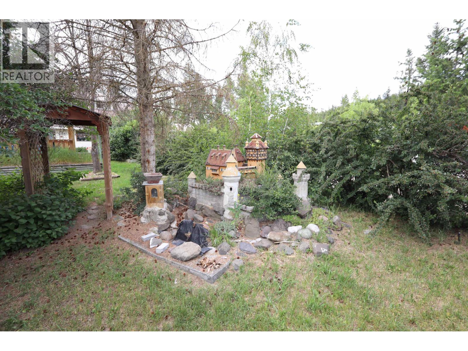 3797 Dodge Road, Lac La Hache, British Columbia  V0K 1T1 - Photo 13 - R3140534