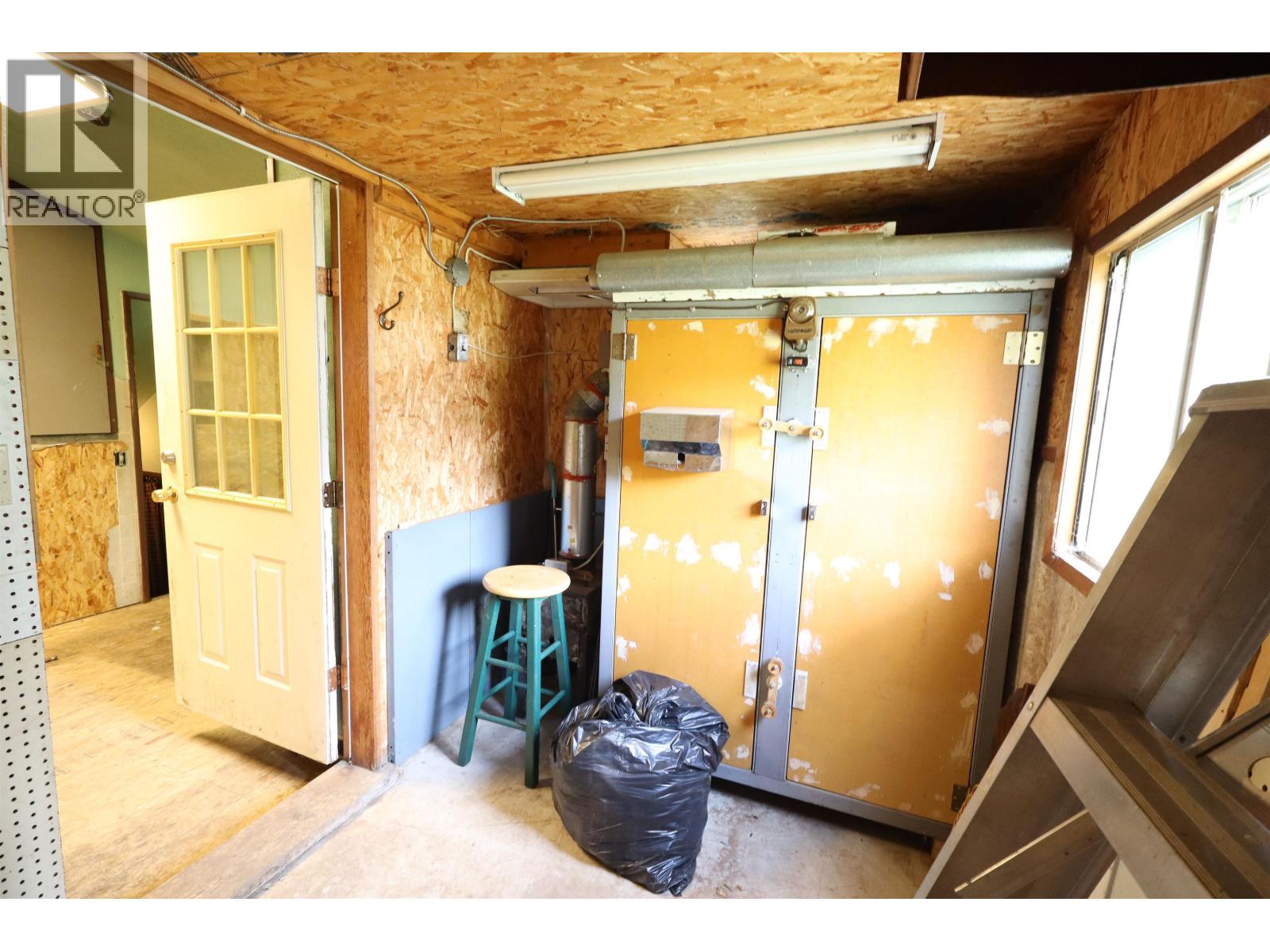 3797 Dodge Road, Lac La Hache, British Columbia  V0K 1T1 - Photo 39 - R3140534