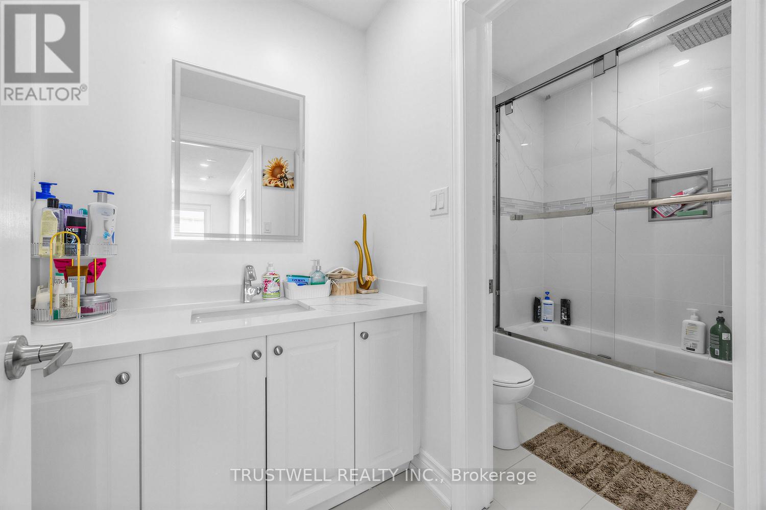 3 Waldron Court, Ajax, Ontario  L1T 4X2 - Photo 21 - E13496764