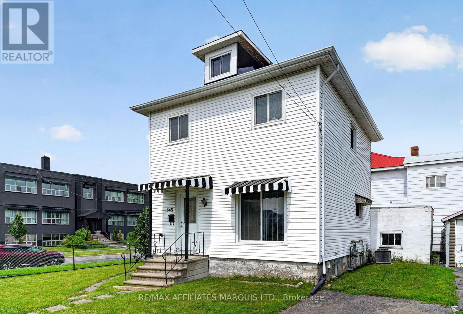 343 Carleton Street, Cornwall, Ontario  K6H 4X6 - Photo 2 - X13496806
