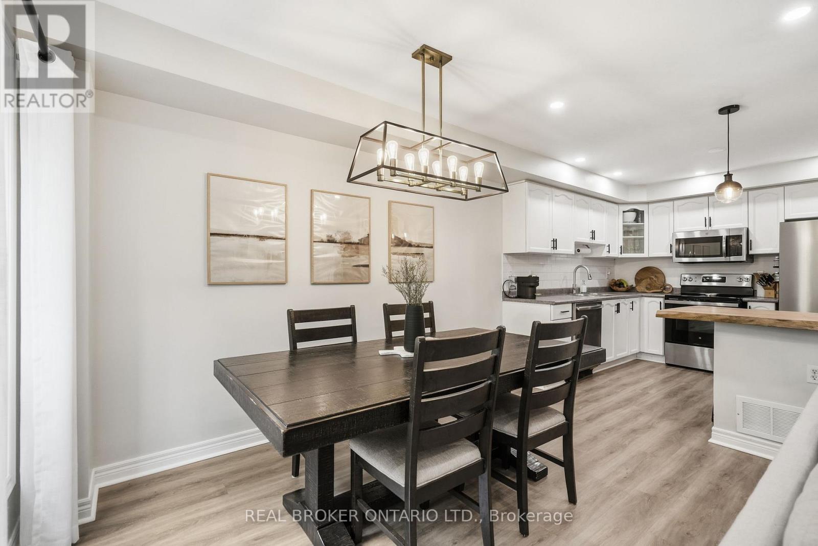 64 Lancaster Court, Georgina, Ontario  L4P 3Z9 - Photo 10 - N13496774