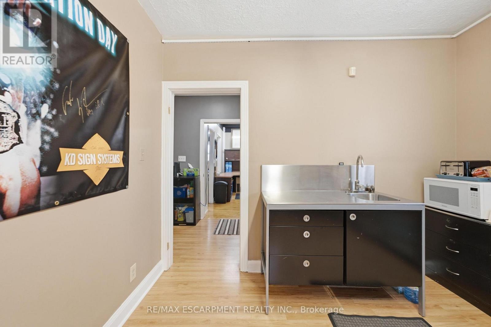 1260 Highway 8, Hamilton, Ontario  L8E 5Y3 - Photo 9 - X13496790