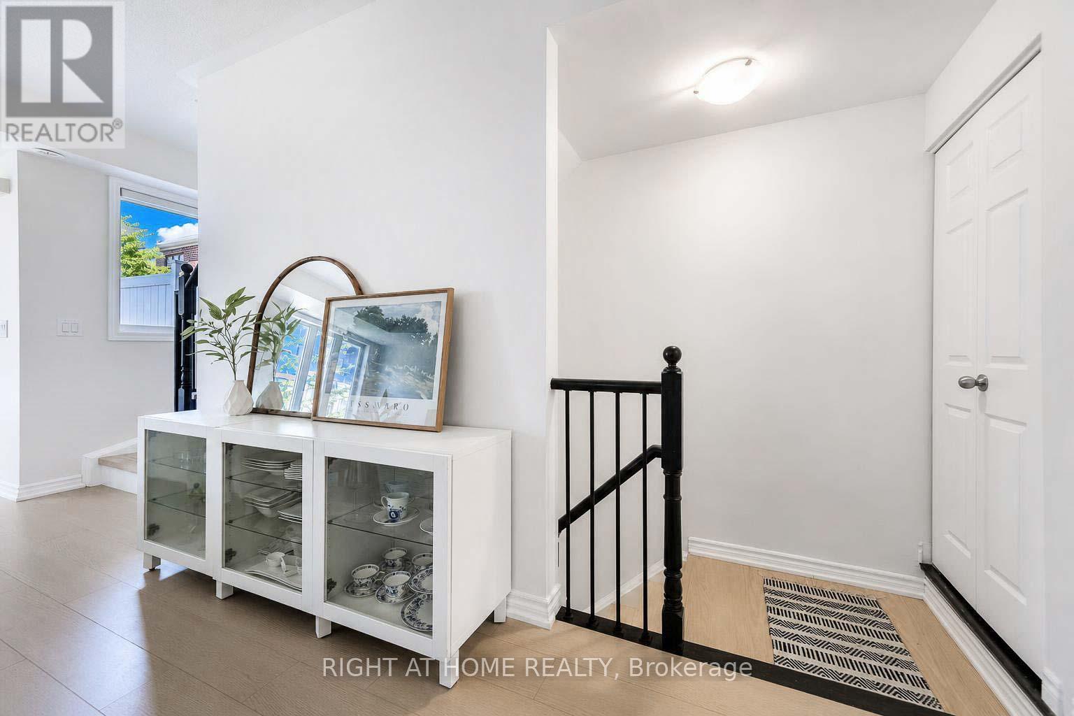 15 - 10 Carnation Avenue, Toronto, Ontario  M8V 0B8 - Photo 3 - W13448900