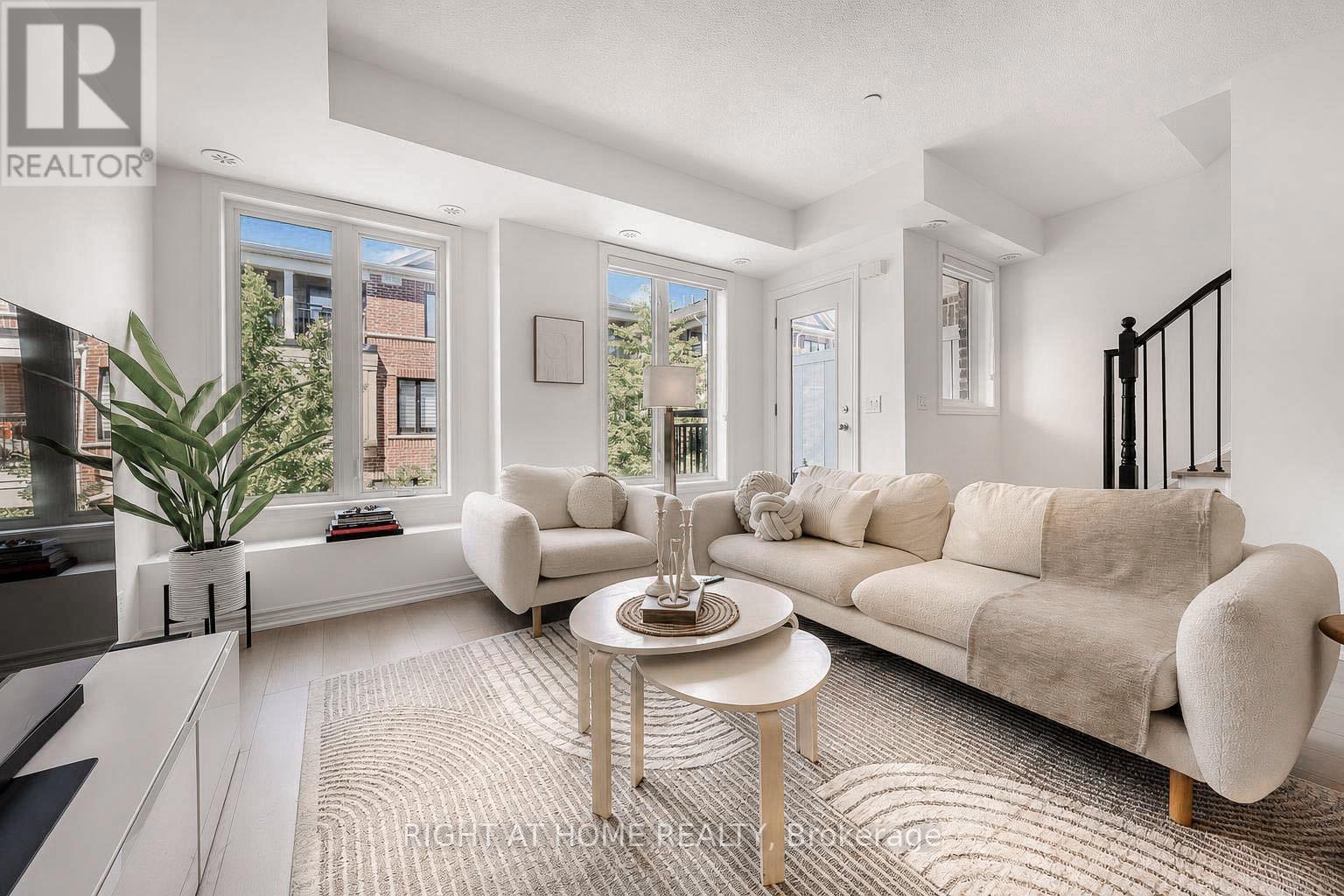 15 - 10 Carnation Avenue, Toronto, Ontario  M8V 0B8 - Photo 6 - W13448900