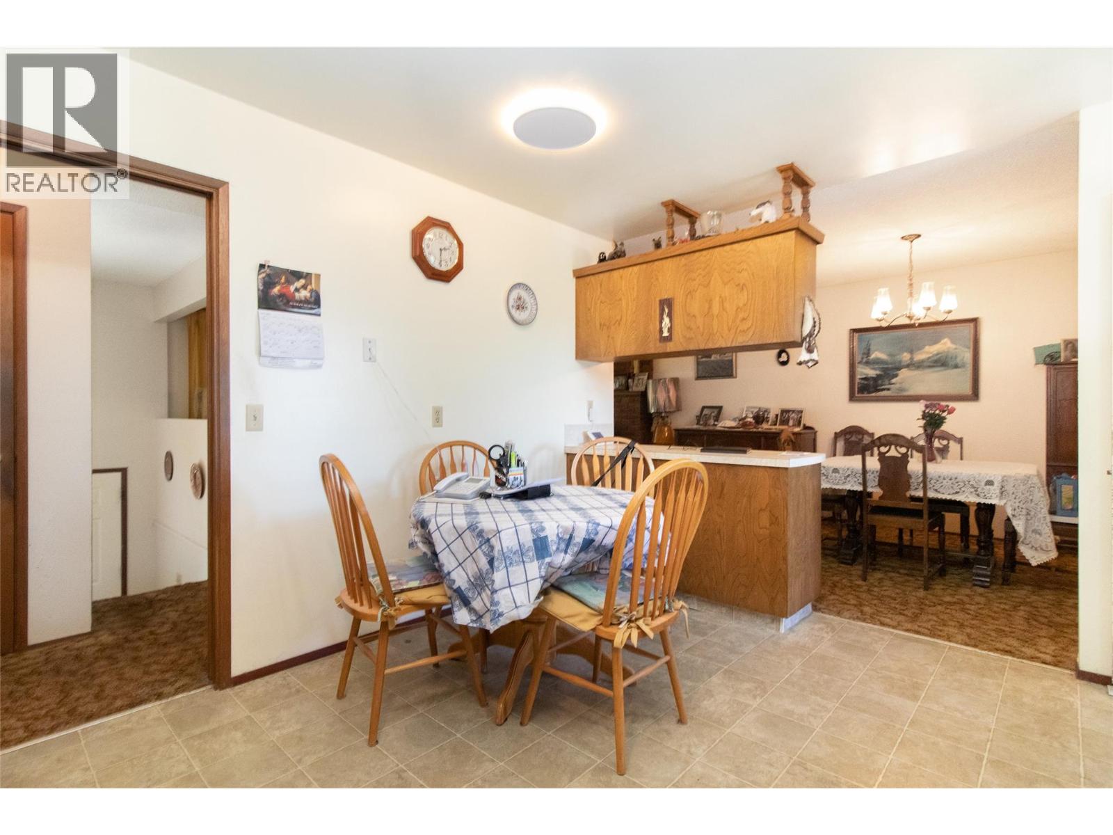 890 Theodora Road, Kelowna, British Columbia  V1X 5T2 - Photo 8 - 10392438