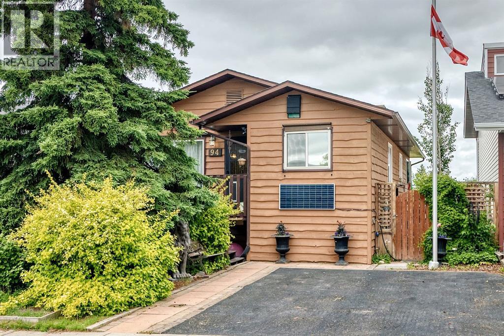 94 Elk Hill SE, airdrie, Alberta