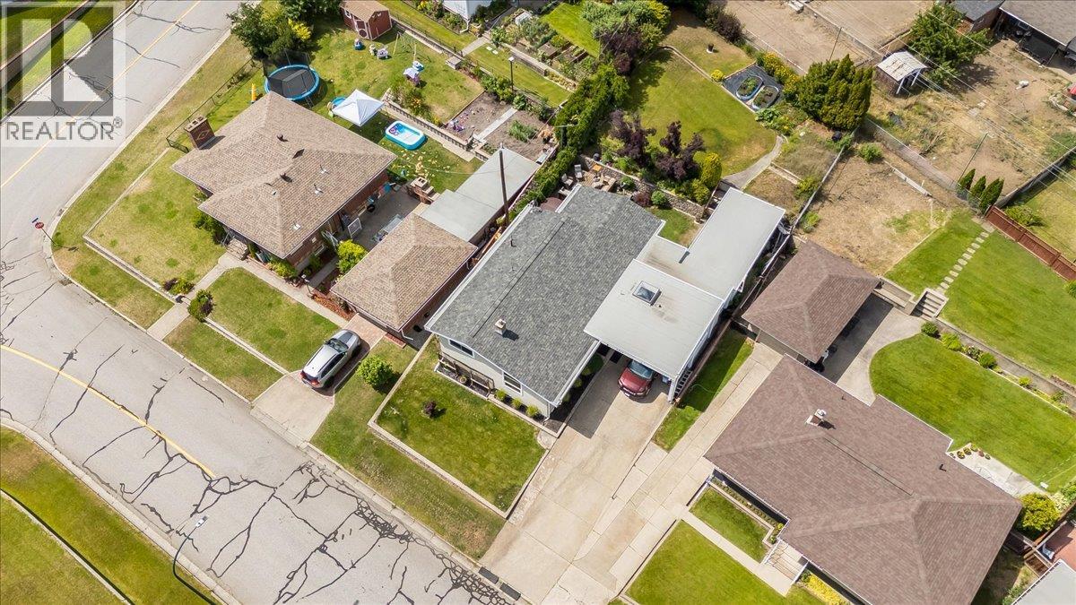 3411 Marigold Drive, Trail, British Columbia  V1R 2X7 - Photo 45 - 10392744