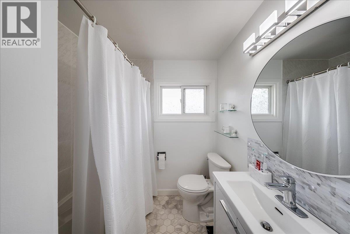 3411 Marigold Drive, Trail, British Columbia  V1R 2X7 - Photo 16 - 10392744