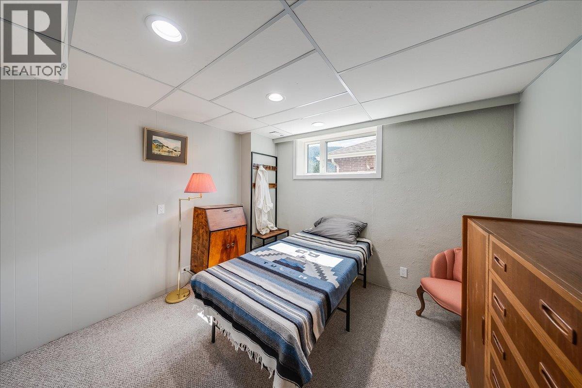 3411 Marigold Drive, Trail, British Columbia  V1R 2X7 - Photo 22 - 10392744