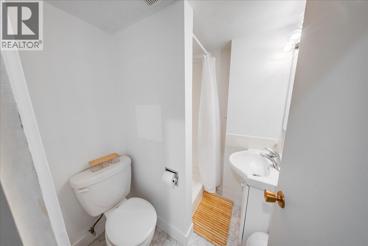 3411 Marigold Drive, Trail, British Columbia  V1R 2X7 - Photo 20 - 10392744