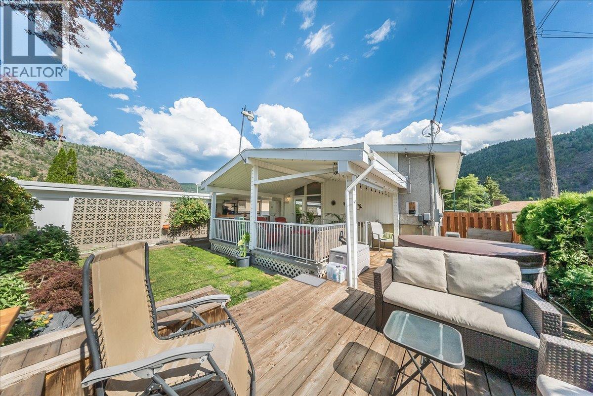 3411 Marigold Drive, Trail, British Columbia  V1R 2X7 - Photo 36 - 10392744