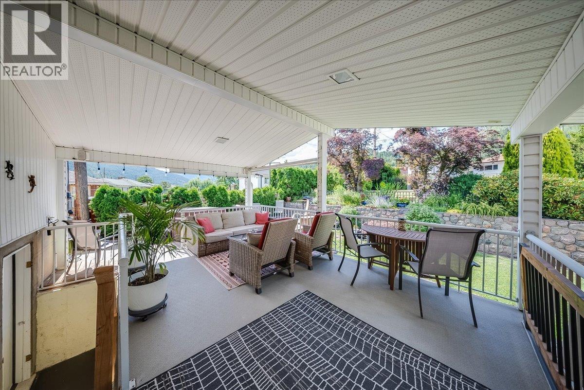 3411 Marigold Drive, Trail, British Columbia  V1R 2X7 - Photo 30 - 10392744