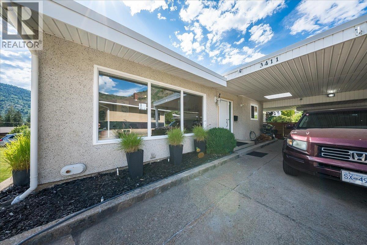 3411 Marigold Drive, Trail, British Columbia  V1R 2X7 - Photo 24 - 10392744
