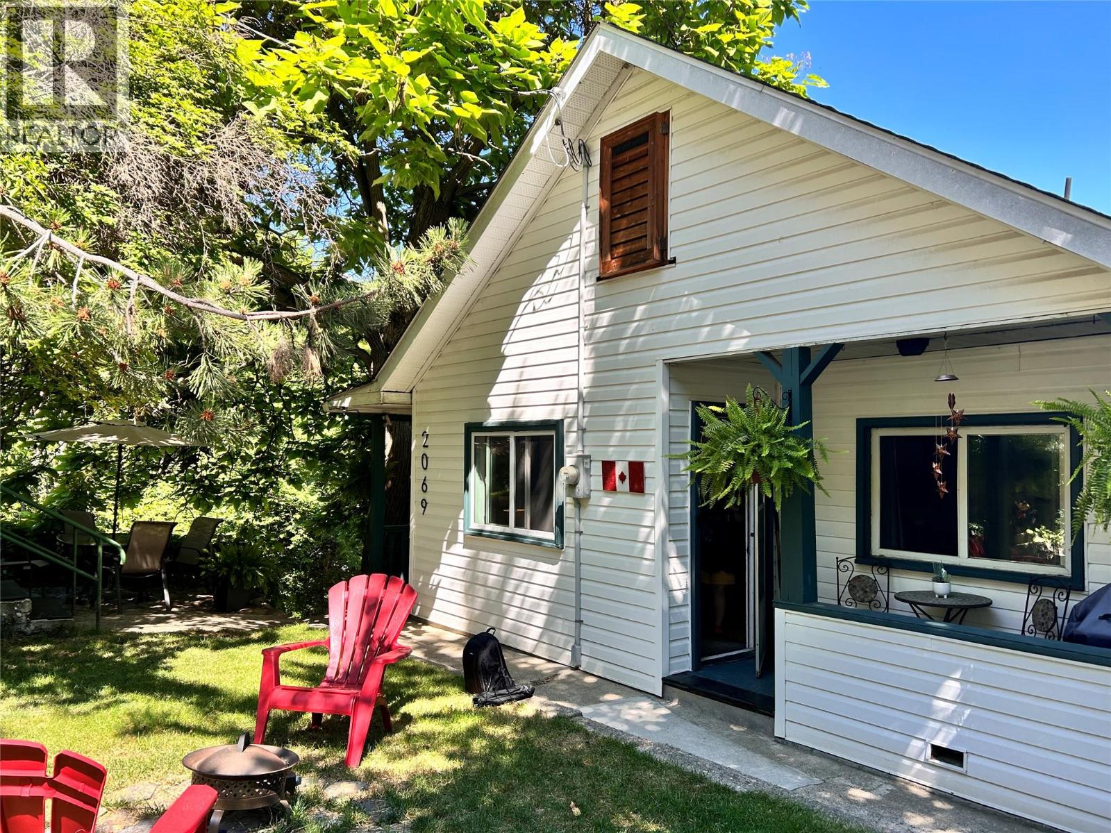 2069 Daniel Street, Trail, British Columbia