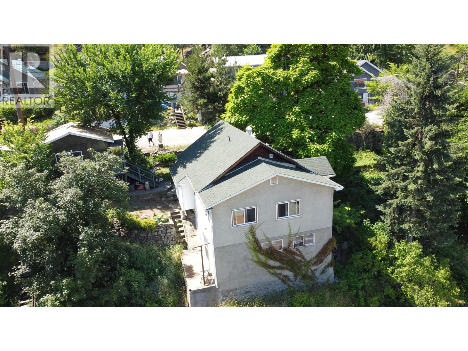 2069 Daniel Street, Trail, British Columbia  V1R 4H1 - Photo 47 - 10392540