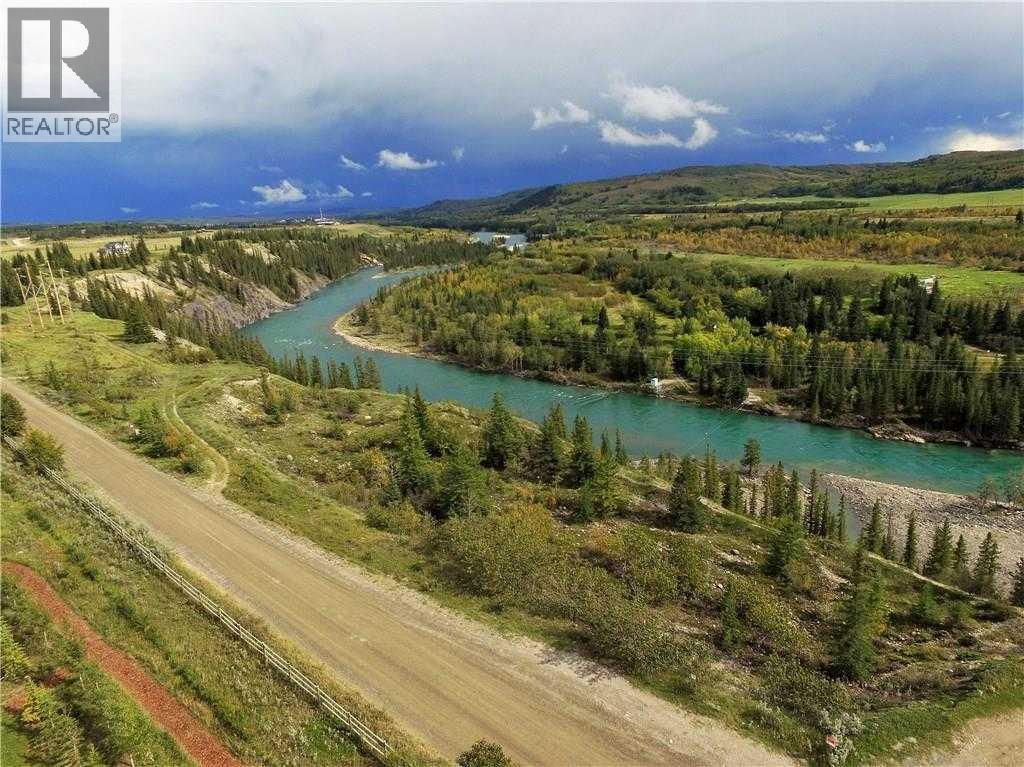 301 Cottageclub Green, Rural Rocky View County, Alberta  T4C 1B1 - Photo 6 - A2320466