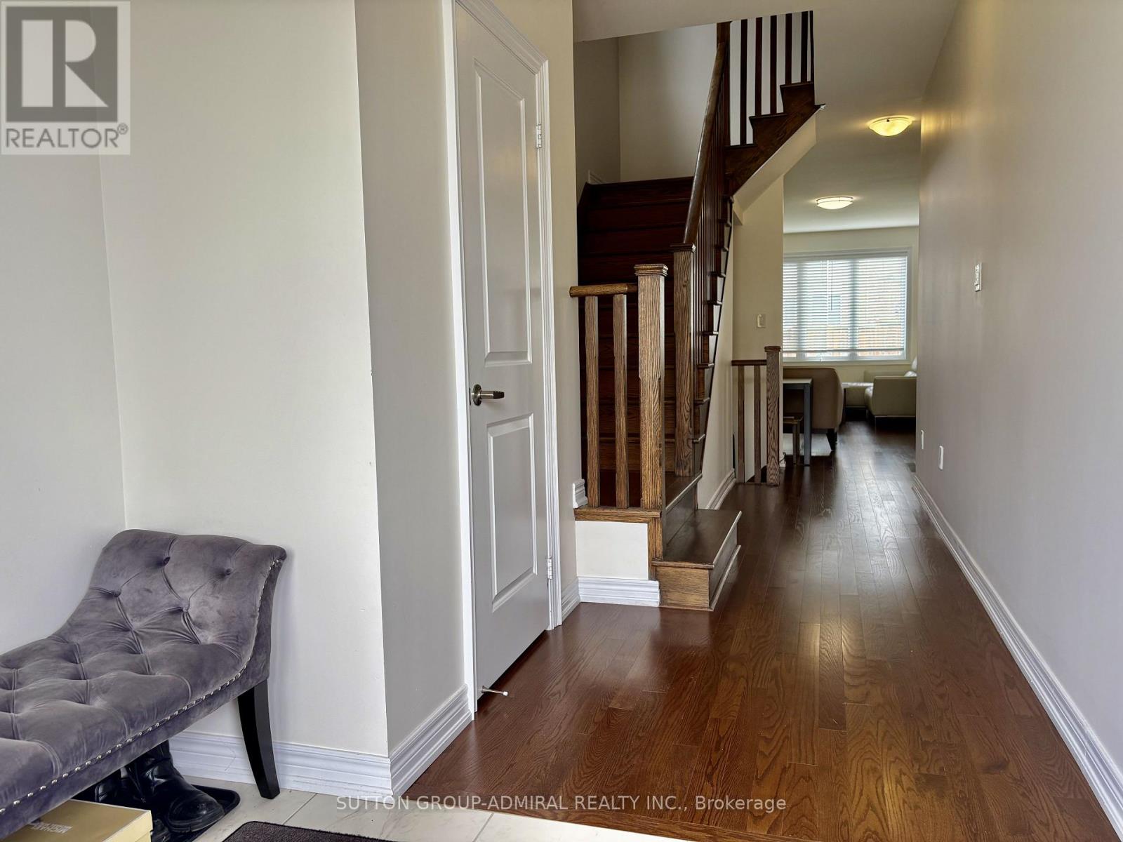 55 Duggan Street, Aurora, Ontario  L4G 0Y9 - Photo 4 - N13496834