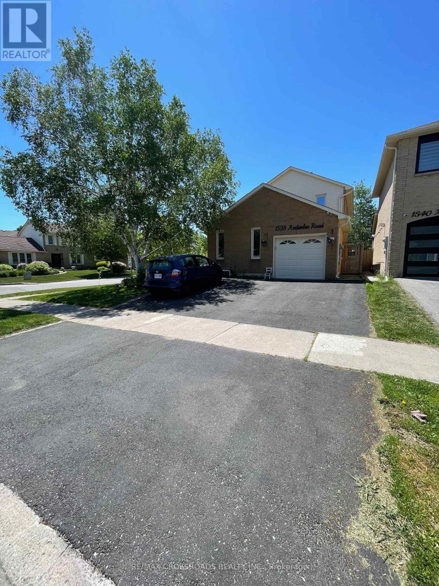 1538 AMBERLEA ROAD, Pickering, Ontario