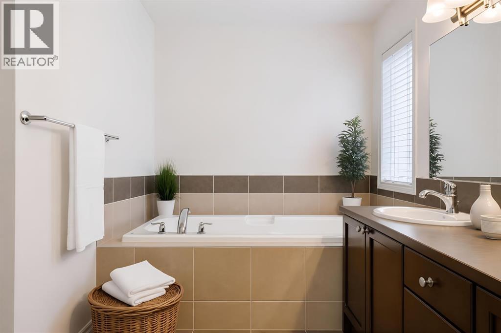 50 Sage Valley Green NW, Calgary, Alberta  T3R 0H7 - Photo 12 - A2322236