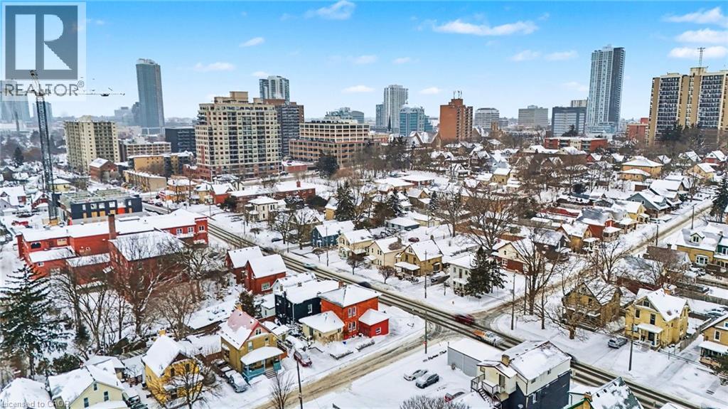 86-90 Courtland Avenue E, Kitchener, Ontario  N2G 2T8 - Photo 3 - 40843483