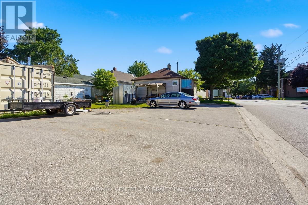 1188 Frances Street, London East, Ontario  N6G 0A8 - Photo 23 - X13496842