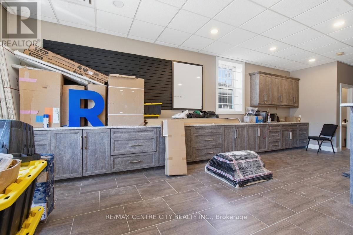 1188 Frances Street, London East, Ontario  N6G 0A8 - Photo 7 - X13496842