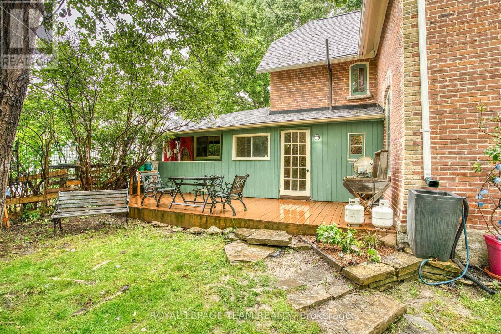 38 Cameron Street, Mississippi Mills, Ontario  K0A 1A0 - Photo 7 - X13496864