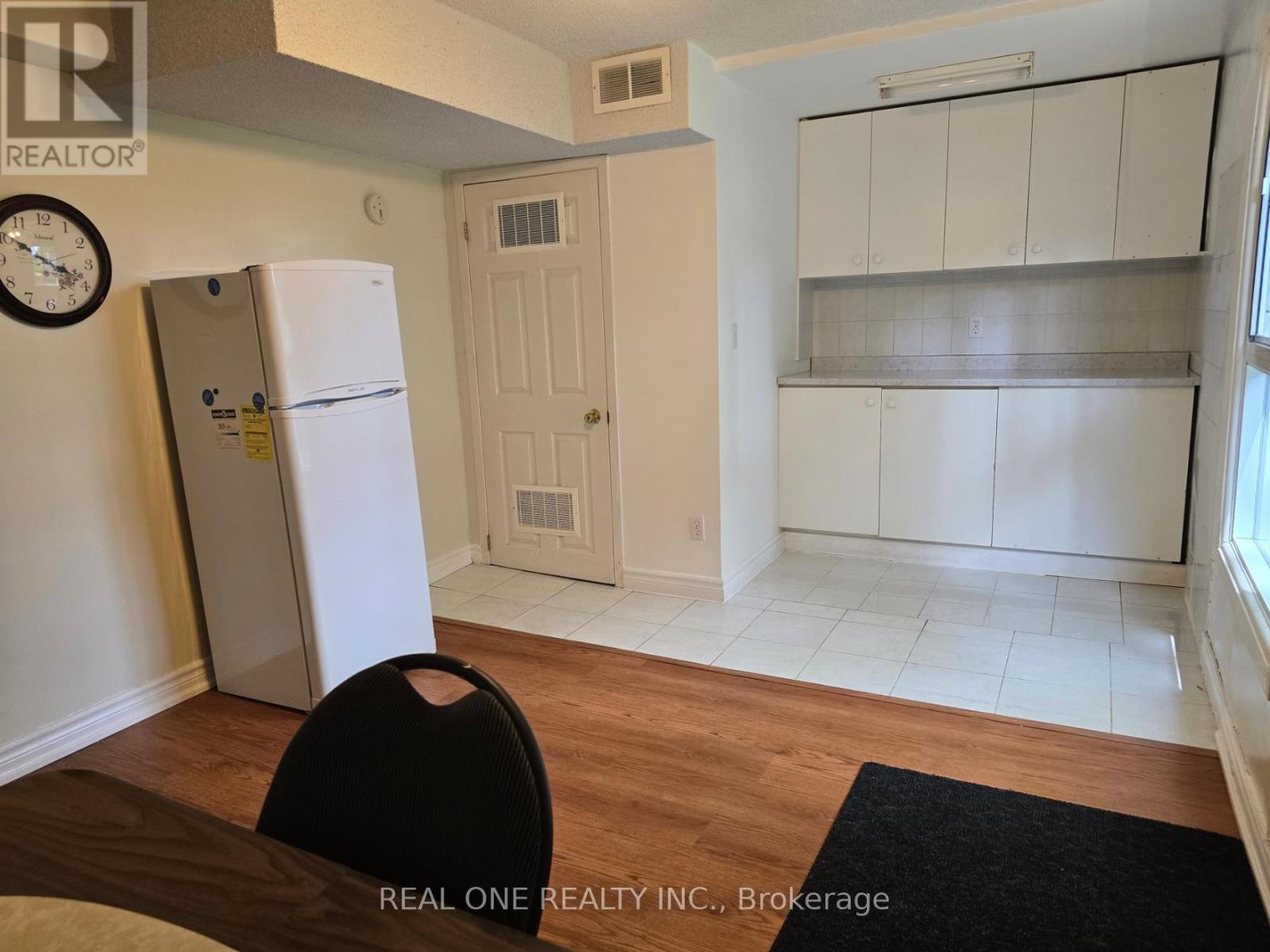 174 Rusty Crestway, Toronto, Ontario  M2J 2Y6 - Photo 28 - C13449800