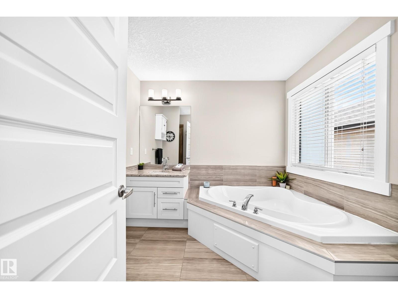 13724 166 Av NW NW, Edmonton, Alberta  T6V 0H5 - Photo 28 - E4496016