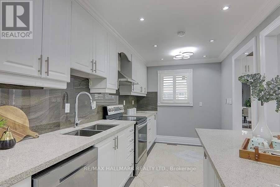335 Chester Le Boulevard, Toronto, Ontario  M1W 2K8 - Photo 11 - E13496838